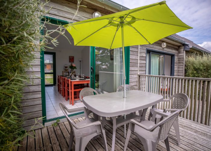 Une terrasse pour chaque bungalow